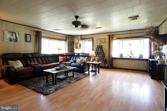 2523 PENNINGTON RD, Tyrone, PA 16686