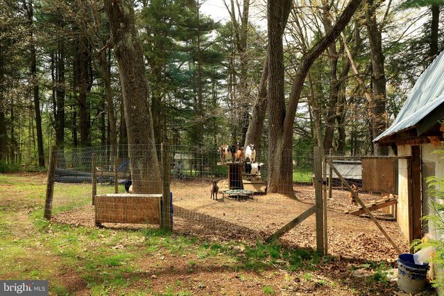 2523 PENNINGTON RD, Tyrone, PA 16686