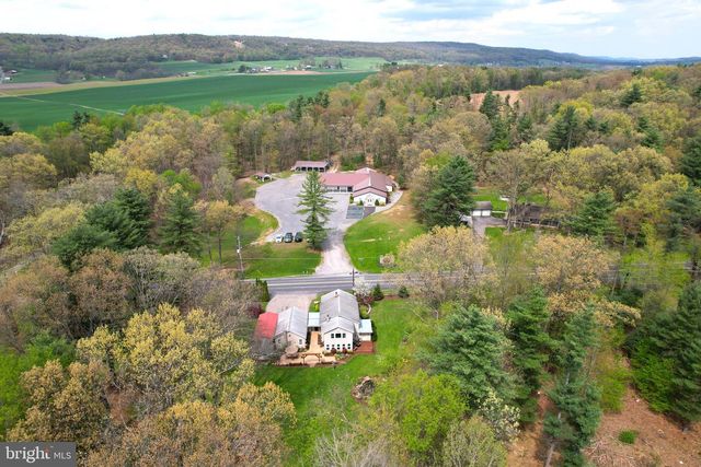 2523 PENNINGTON RD, Tyrone, PA 16686