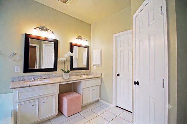 21922 Golden Cedar Drive, Cypress, TX 77433