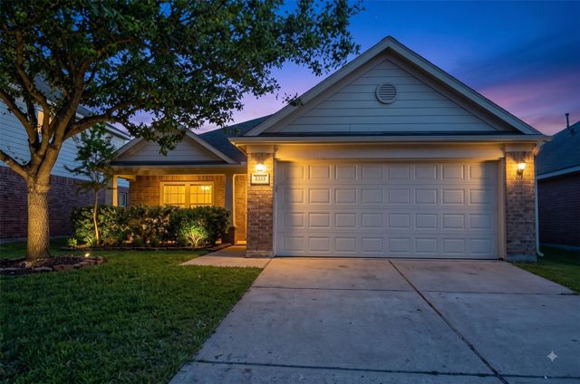 21922 Golden Cedar Drive, Cypress, TX 77433