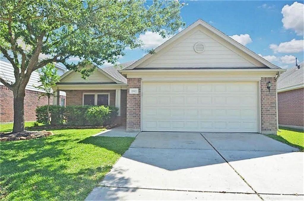 21922 Golden Cedar Drive, Cypress, TX 77433