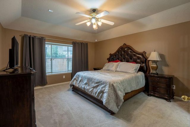 175 N Wimberly Way, Conroe, TX 77385
