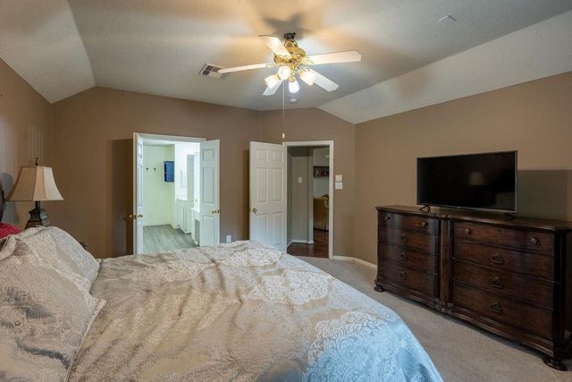 175 N Wimberly Way, Conroe, TX 77385