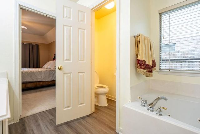 175 N Wimberly Way, Conroe, TX 77385