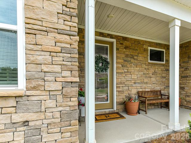 2744 Ensemble Court, Charlotte, NC 28262