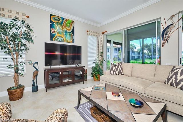 9240 Willowcrest CT, Fort Myers, FL 33908