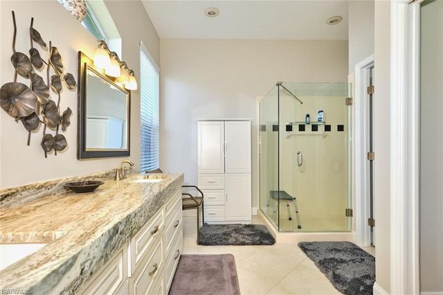 9240 Willowcrest CT, Fort Myers, FL 33908