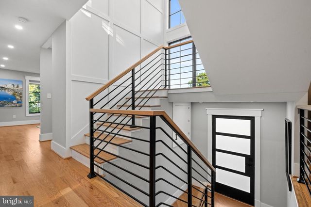 3608 ORLANDO PL, Alexandria, VA 22305