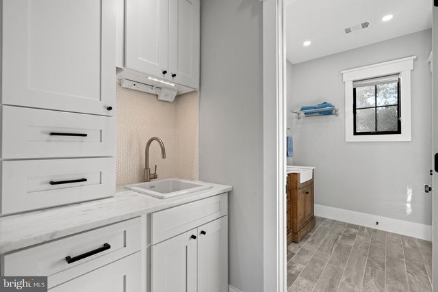 3608 ORLANDO PL, Alexandria, VA 22305