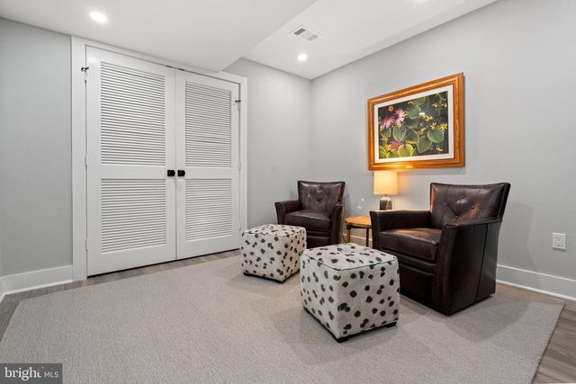 3608 ORLANDO PL, Alexandria, VA 22305