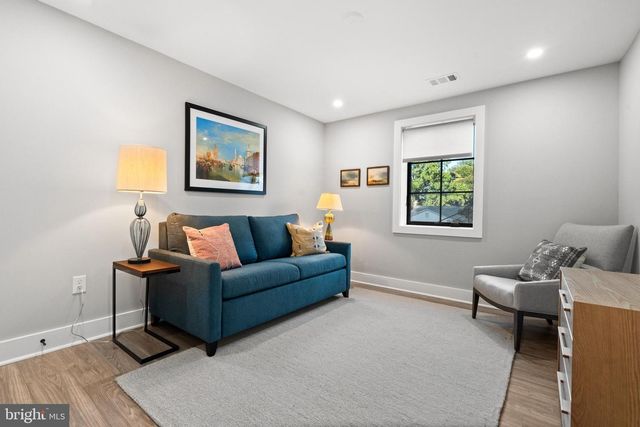 3608 ORLANDO PL, Alexandria, VA 22305