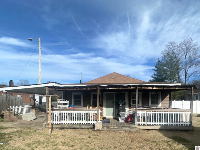 1905 Bridge Street, Paducah, KY 42003