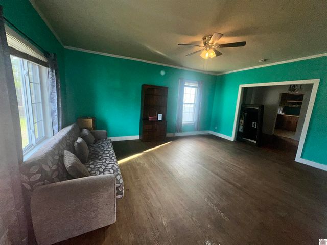 1905 Bridge Street, Paducah, KY 42003