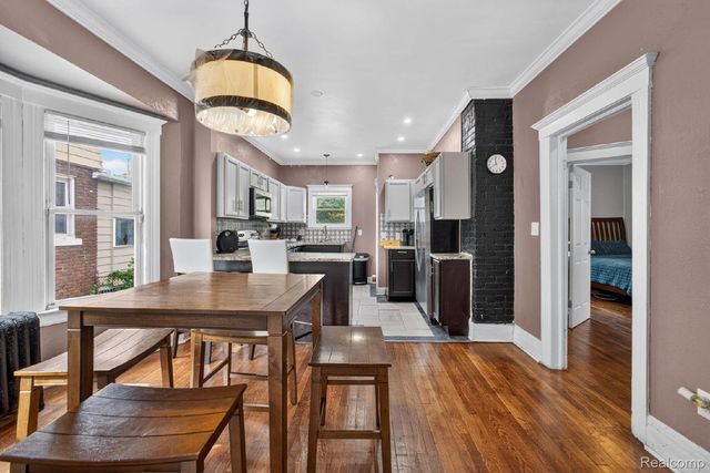 90 Richton Street, Highland Park, MI 48203