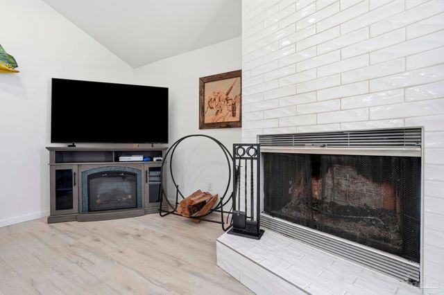 2829 Via Roma Ct, Gulf Breeze, FL 32563