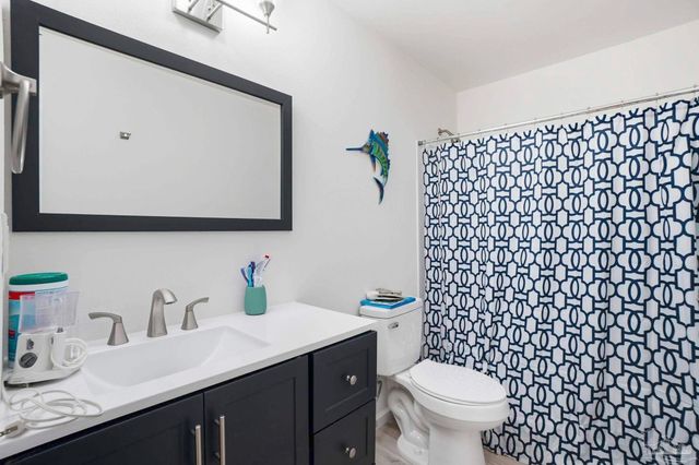 2829 Via Roma Ct, Gulf Breeze, FL 32563