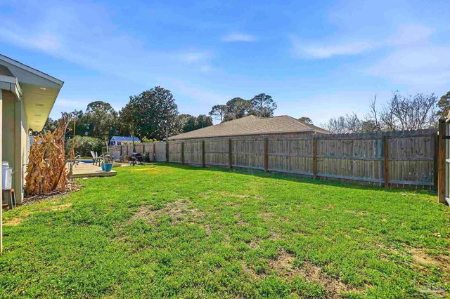 2829 Via Roma Ct, Gulf Breeze, FL 32563