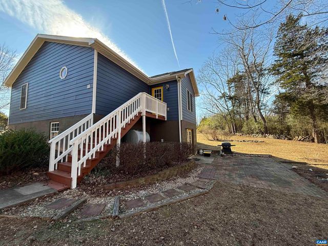 2019 BYBEE RD, Louisa, VA 23093
