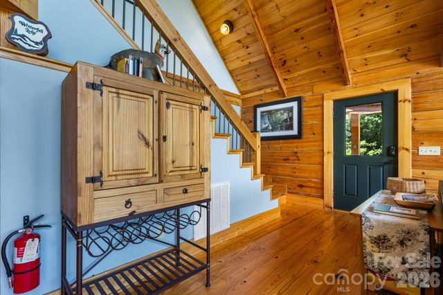 6749 Fire Crest Lane, Lenoir, NC 28645