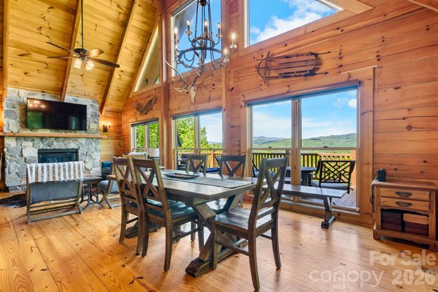 6749 Fire Crest Lane, Lenoir, NC 28645