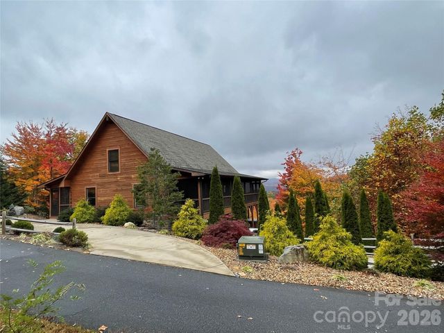 6749 Fire Crest Lane, Lenoir, NC 28645