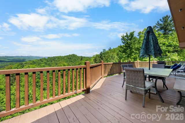 6749 Fire Crest Lane, Lenoir, NC 28645