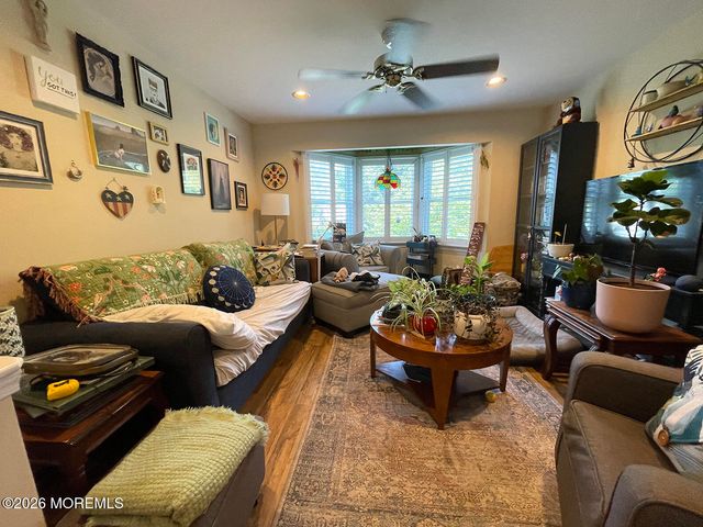 117 Sears Avenue, Atlantic Highlands, NJ 07716