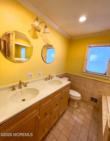 117 Sears Avenue, Atlantic Highlands, NJ 07716