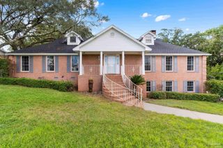 8849 Meadowbrook Dr, Pensacola, FL 32514