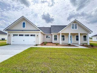 1099 Stone Court, Midway, GA 31320