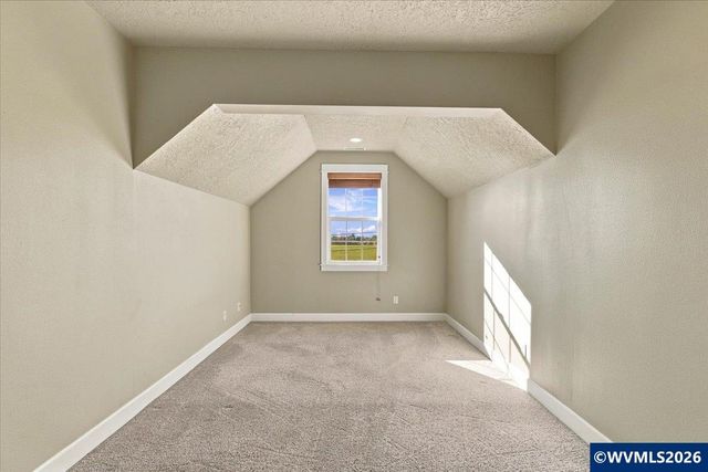 2389 Scenic Dr NW, Albany, OR 97321
