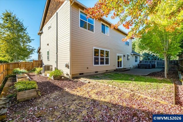 2389 Scenic Dr NW, Albany, OR 97321