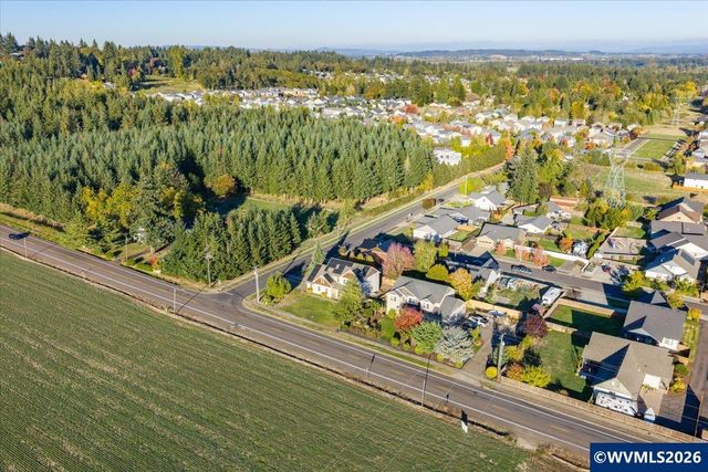 2389 Scenic Dr NW, Albany, OR 97321
