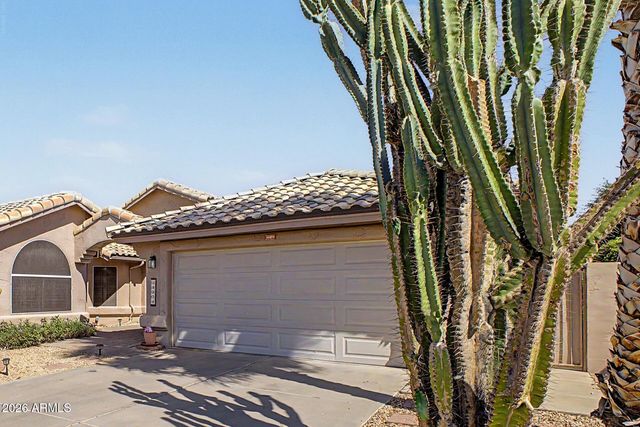 14574 W BISON Path, Surprise, AZ 85374