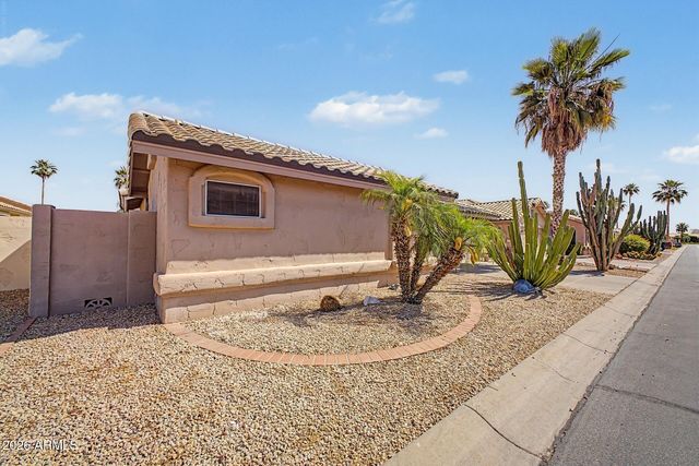 14574 W BISON Path, Surprise, AZ 85374