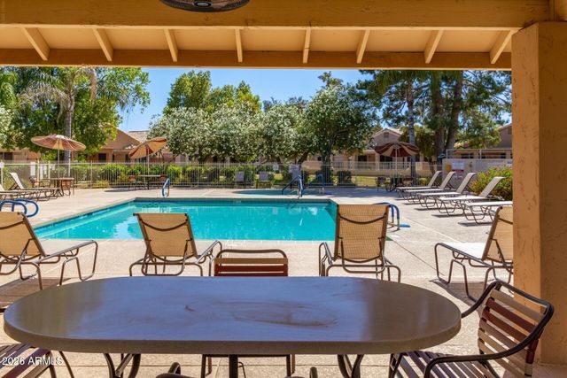 14574 W BISON Path, Surprise, AZ 85374
