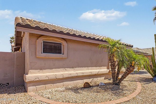 14574 W BISON Path, Surprise, AZ 85374