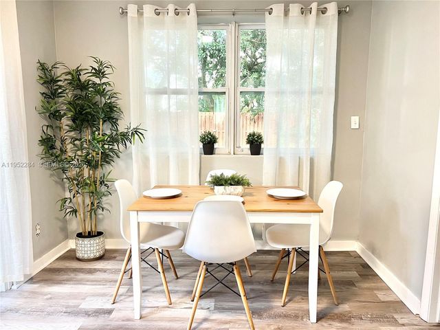 436 NW 15th Ave, Fort Lauderdale, FL 33311