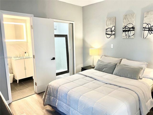 436 NW 15th Ave, Fort Lauderdale, FL 33311