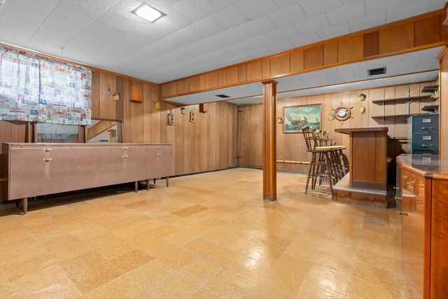 25 Northend St, Peabody, MA 01960