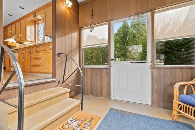 25 Northend St, Peabody, MA 01960