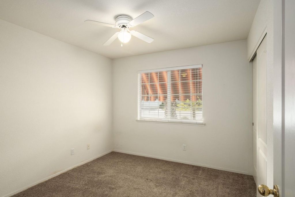 Image 19 of property listing at 6286 N Malsbary, Fresno, CA 93711