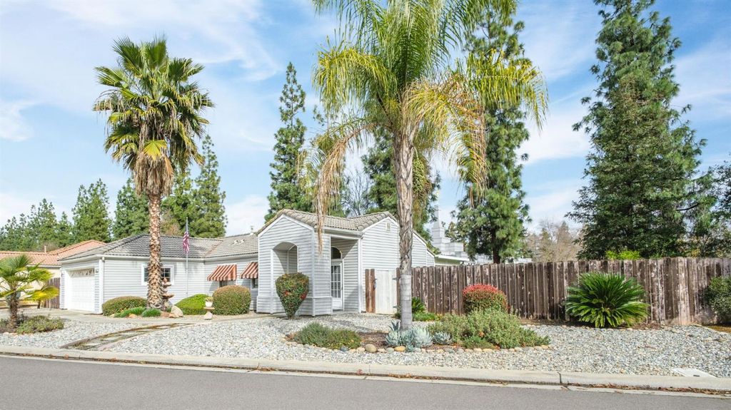 Image 31 of property listing at 6286 N Malsbary, Fresno, CA 93711