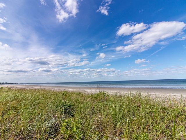 580 Nantasket Avenue, Hull, MA 02045