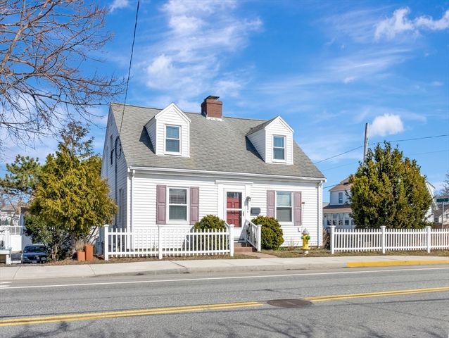 580 Nantasket Avenue, Hull, MA 02045