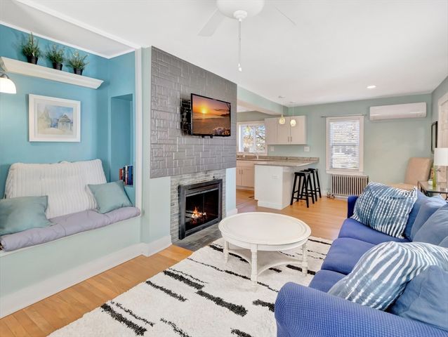 580 Nantasket Avenue, Hull, MA 02045