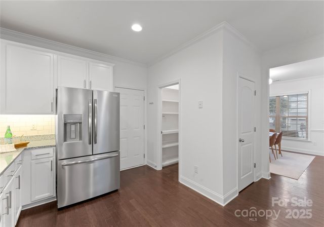 4402 Garris Road, Charlotte, NC 28209