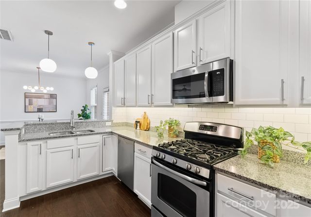 4402 Garris Road, Charlotte, NC 28209