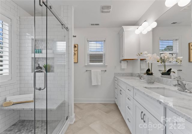 4402 Garris Road, Charlotte, NC 28209